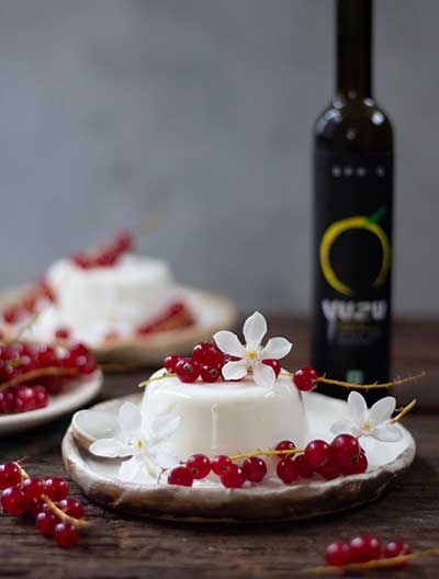 Yuzu Panna Cotta – SPRIG